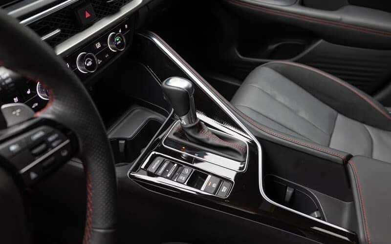 ADX vs HR-V Features