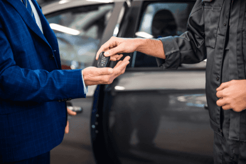 Our Lease Experts Are Here to Assist You