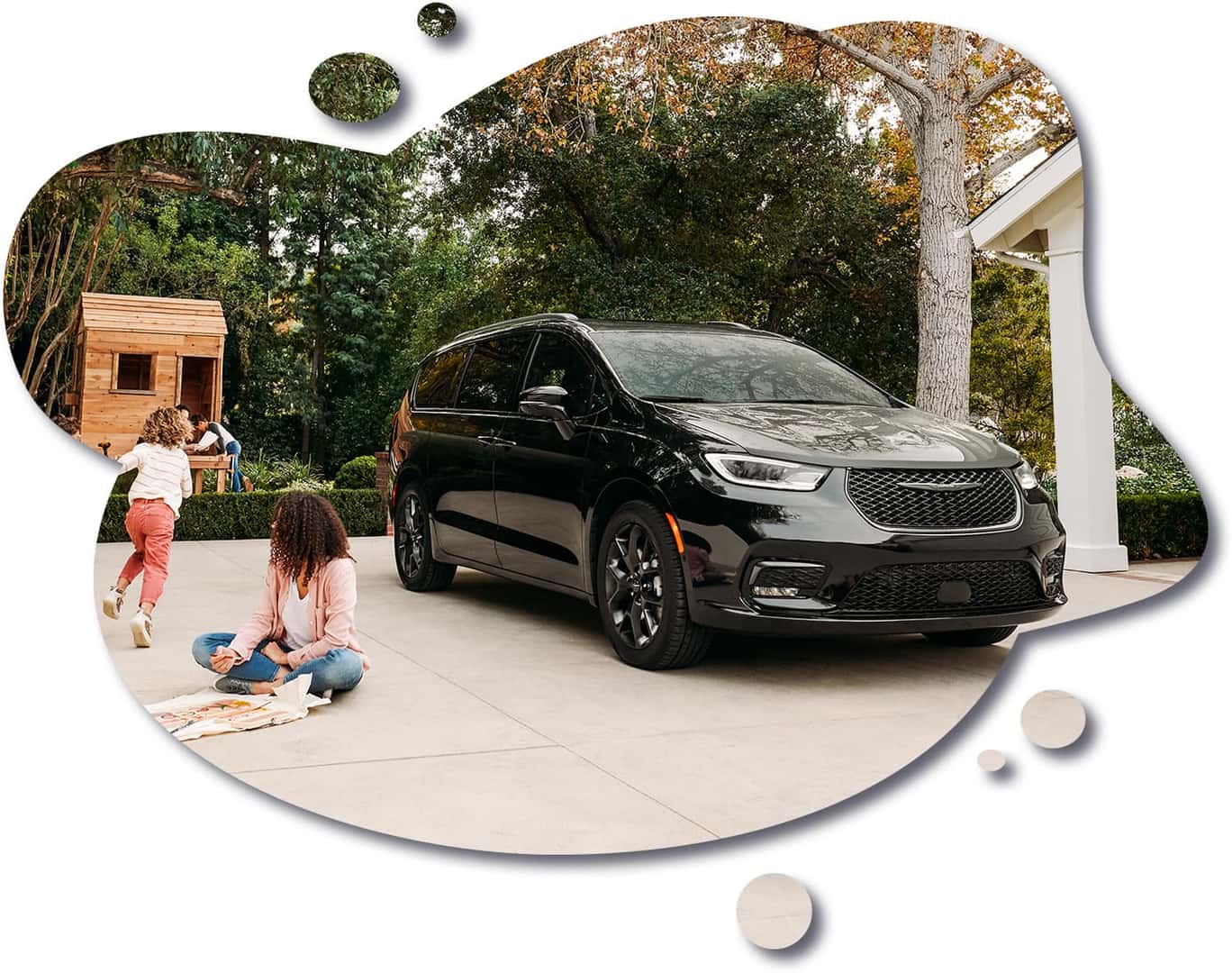 Pre-Order Your Perfect Vehicle at Carolina Chrysler | 2021 Chrysler Pacifica parked in a driveway