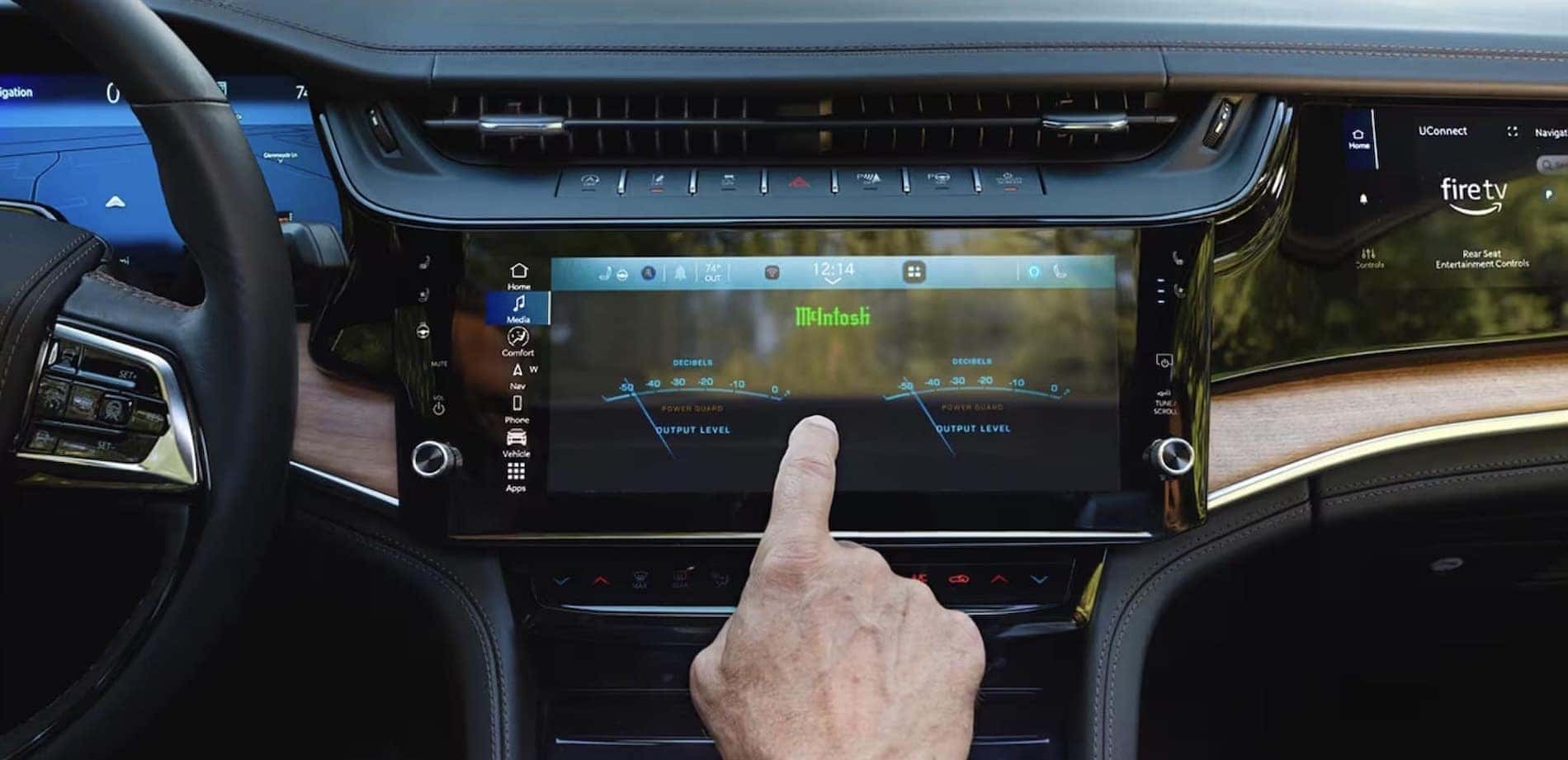 2026 Jeep Grand Cherokee McIntosh audio system display