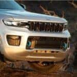 Front end of a 2022 Jeep Grand Cherokee 4xe