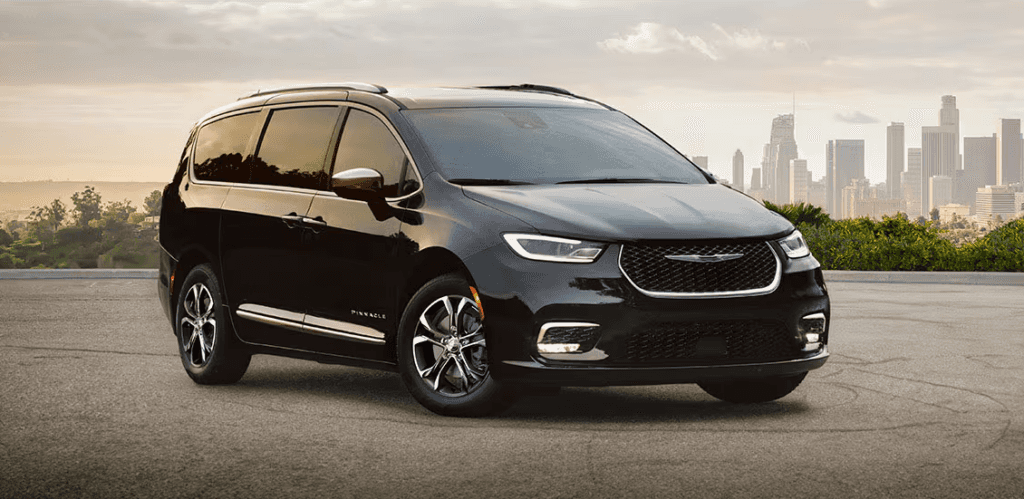 Black 2026 Chrysler Pacifica