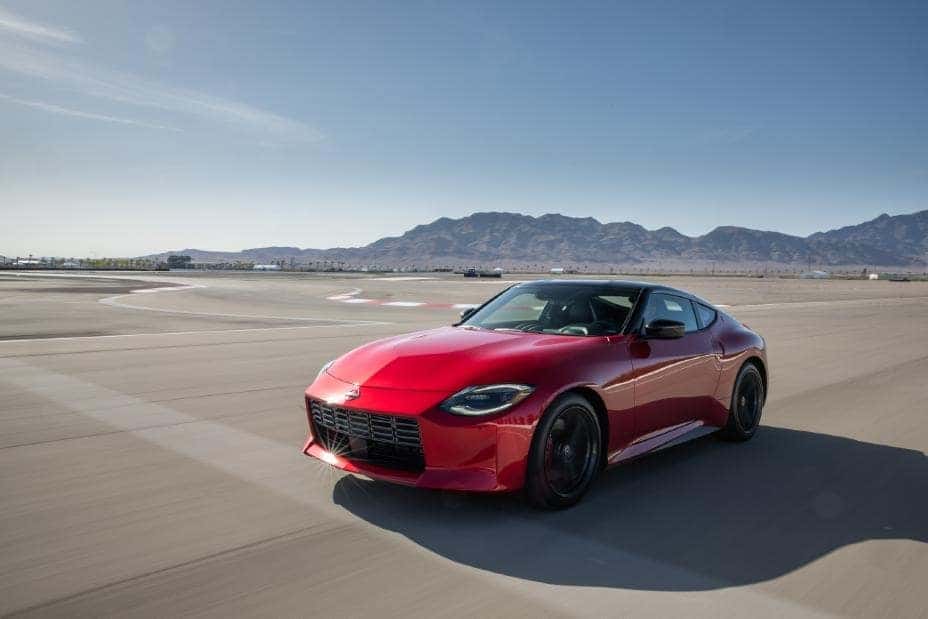 STAM Nissan 2023 Nissan Z Red Exterior