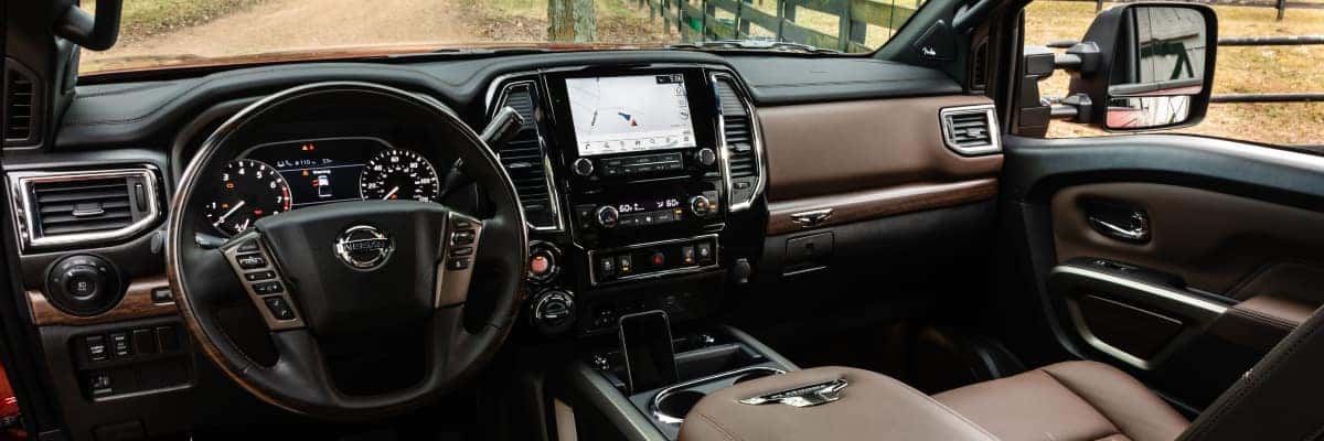 STAM Nissan 2022 Nissan Titan Interior