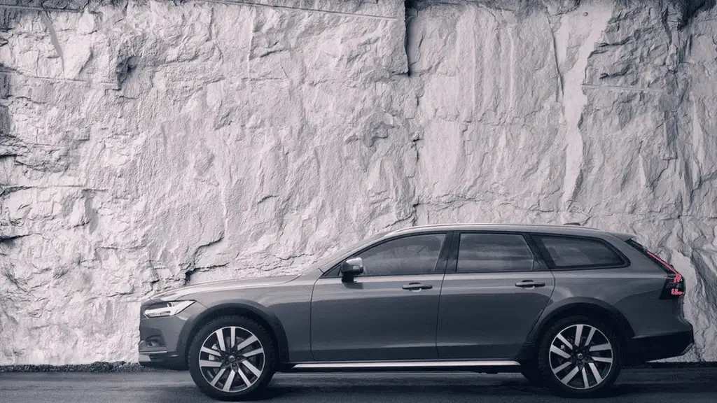 Volvo V90 Cross Country