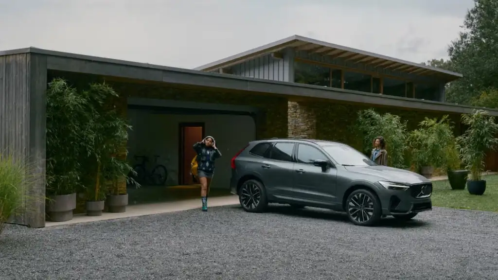 Winter Commuters Value the Mild Hybrid Powertrain of the 2026 Volvo XC60 in Bristol, TN.png