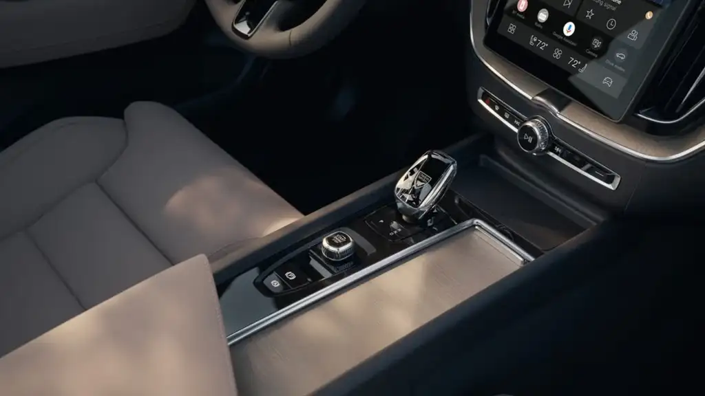 2026 Volvo XC60 Plug-in hybrid interior showing connectivity systems with touchscreen display, smartphone integration, and modern infotainment controls