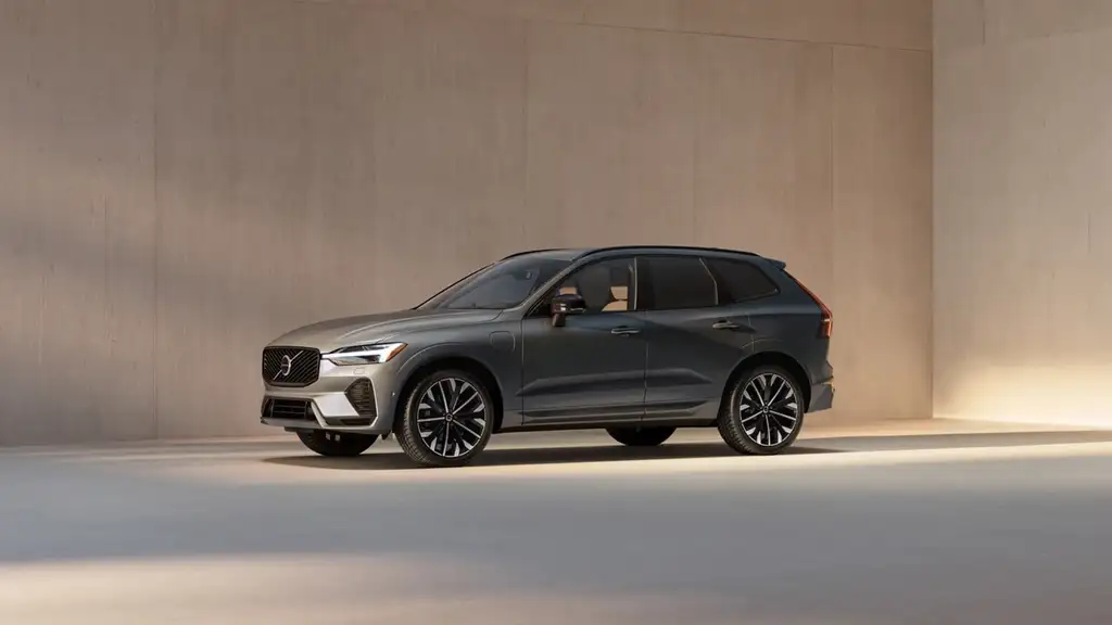 2026 Volvo XC60 plug-in hybrid gray SUV parked near Asheville NC