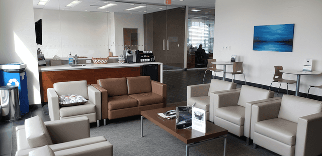 Lounge 1