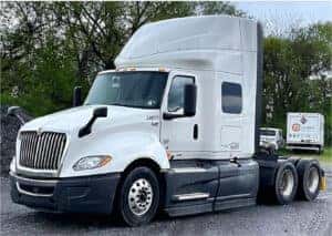 JB-Hunt-56in-Sleeper-Left