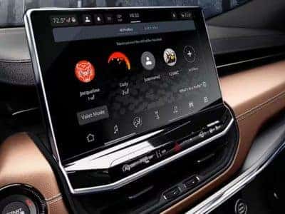 2025 Jeep Compass Tech Feature