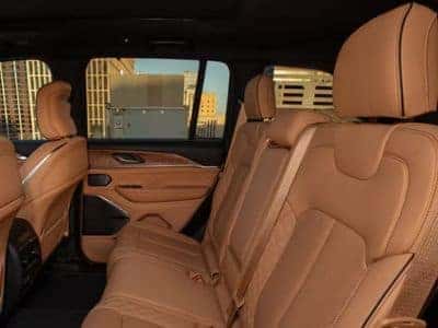 2025 Jeep Grand Cherokee Interior Feature