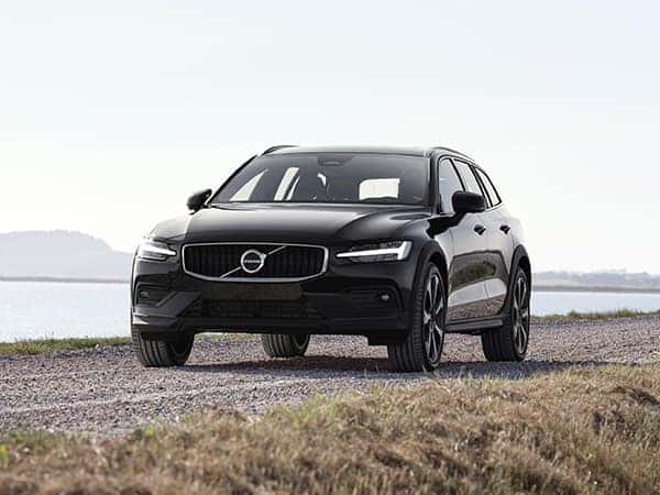 2025 V60 Cross Country Mild Hybrid