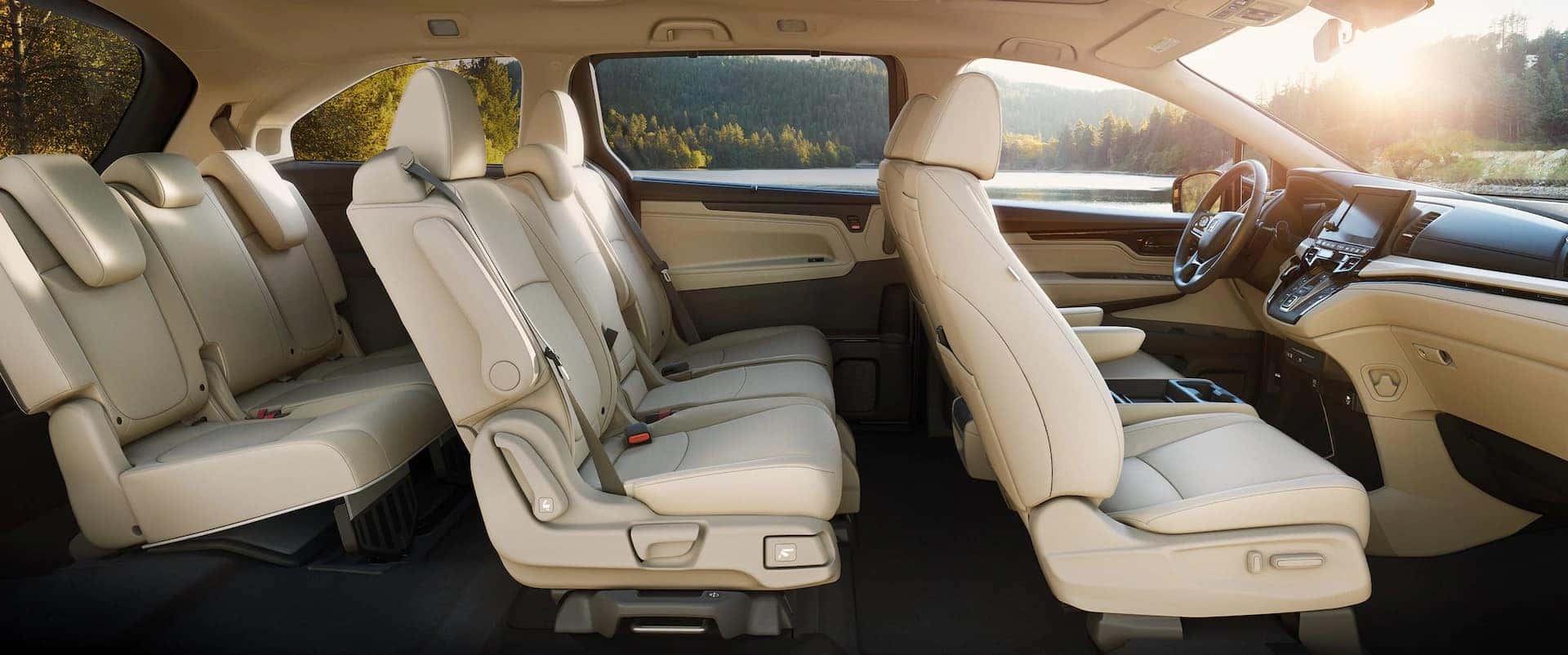 Honda_Odyssey_Interior_Cabin_Space