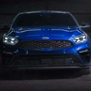 Kia_Forte_Blue_GT_Front