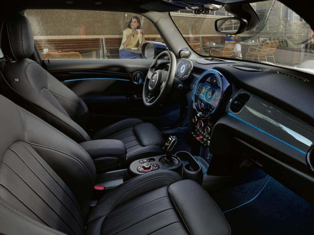 MINI Hardtop Interior near Manhattan NY | MINI of Manhattan