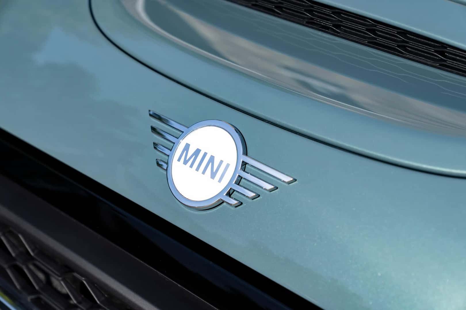  MINI EV Lease and Finance