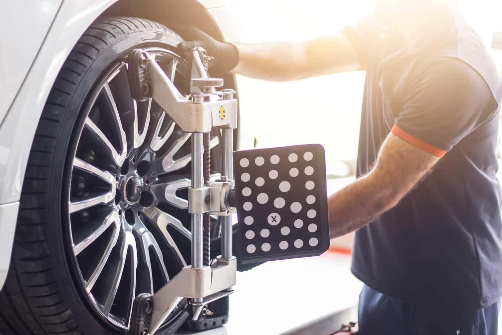 Benefits of Buying Tires with Your Local MINI Dealer 