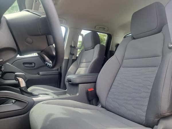 2025 Nissan Frontier front seats