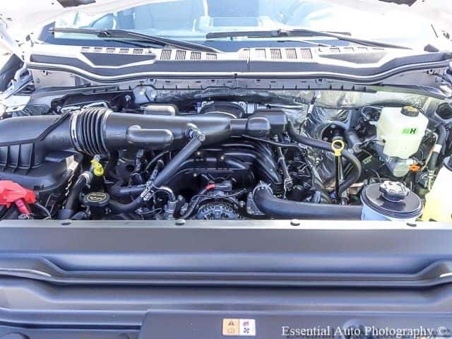 6.8L 3-valve SOHC EFI V10 engine