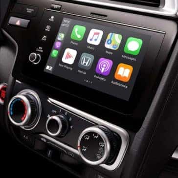 Honda_Fit_Interior_Infotainment_Screen
