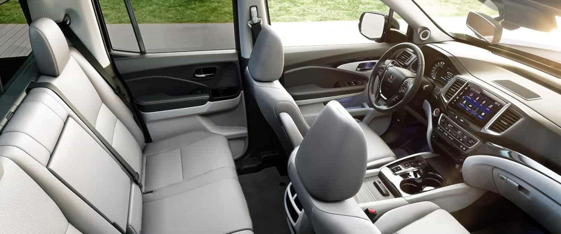 Honda_Ridgeline_Interior_Cabin
