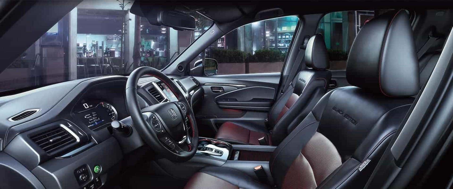 Honda_Ridgeline_Interior_Front_Seats
