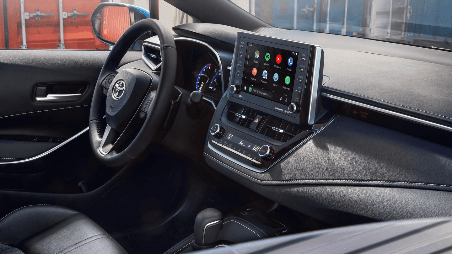 Toyota_Corolla_Interior_Dashboard