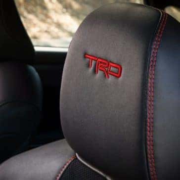 Toyota_Avalon_Interior_TRD_Seats