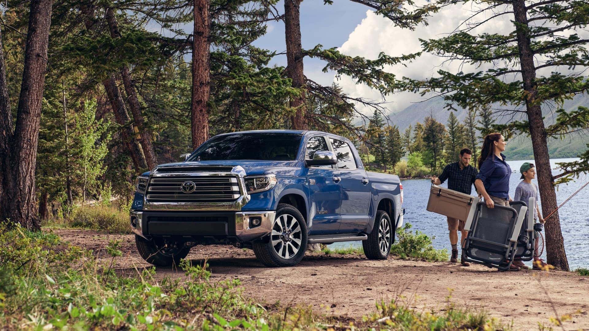 Toyota_Tundra_Camping_Site