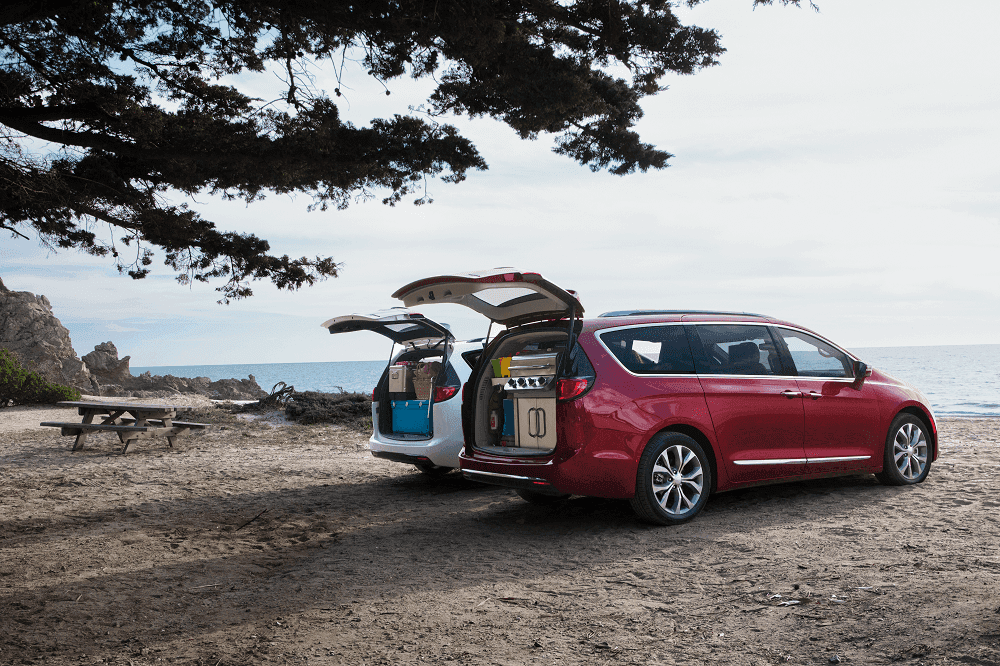 2020 Chrysler Pacifica Cargo