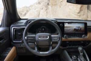 GMC Canyon AT4 Cockpit