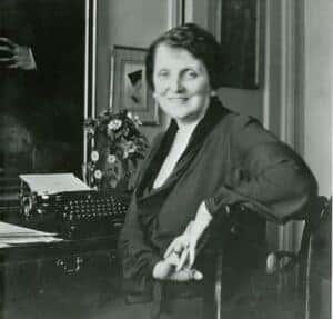 Emily Post Women in Automotive History