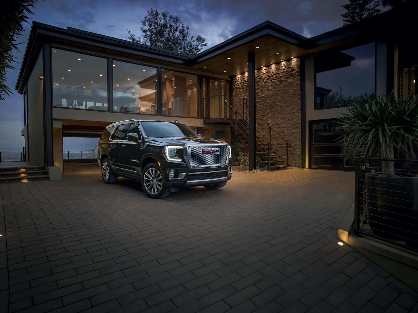 2023 Yukon Denali