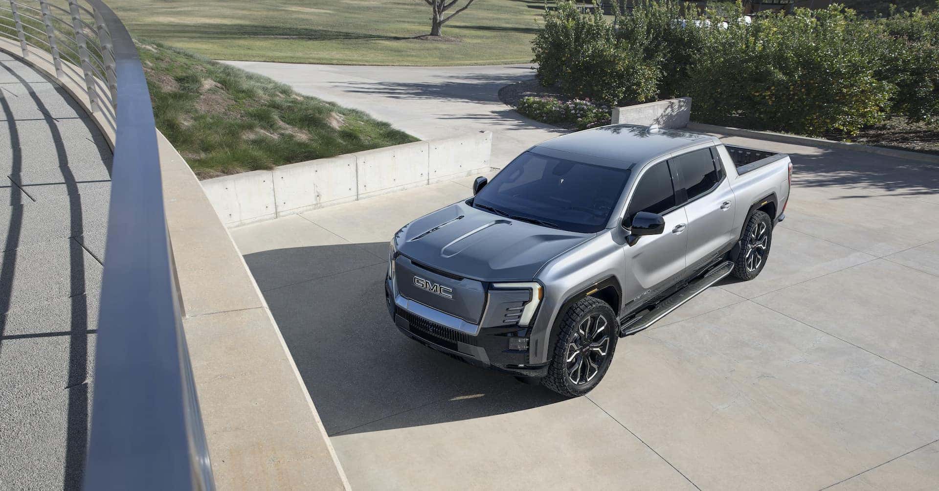 Unique details on the GMC Sierra EV Denali Edition 1, including its sculpted hood.