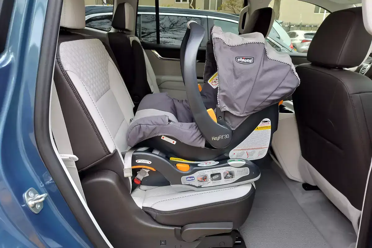 GMC Acadia Interior Car Seat Check