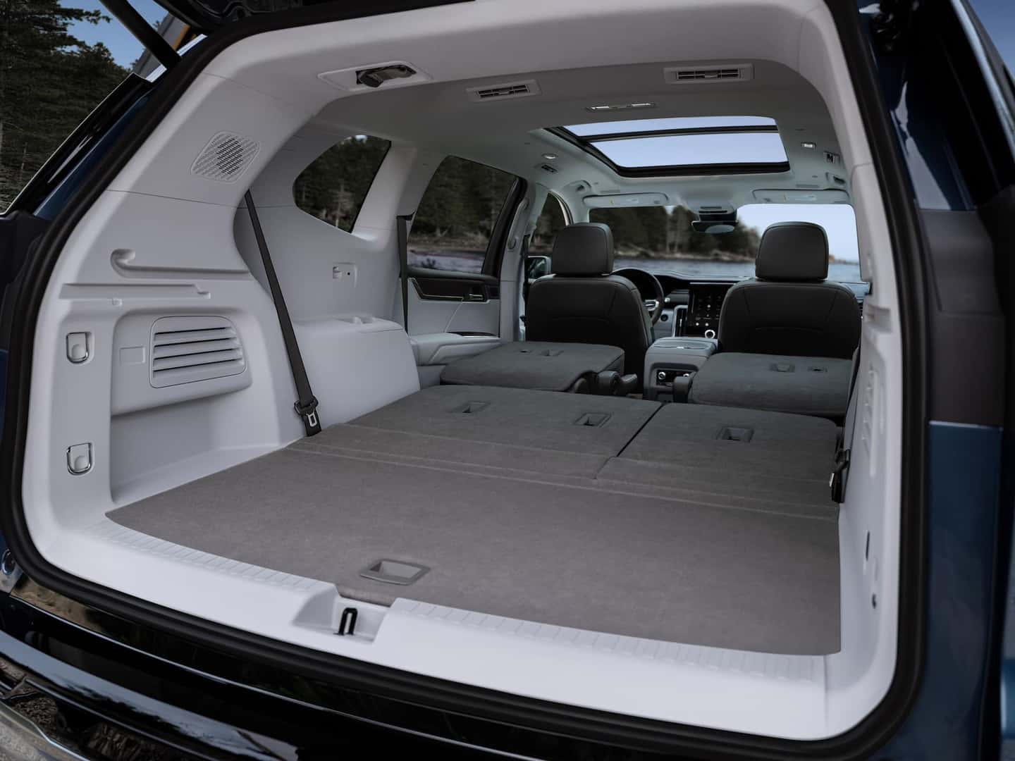 2024 GMC Acadia Denali cargo space