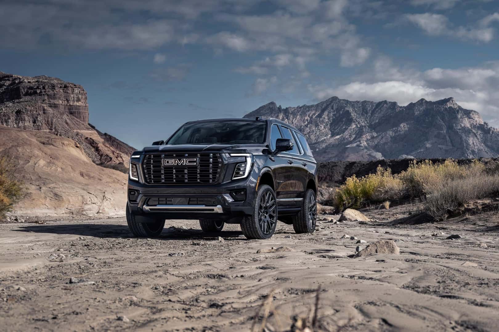 2025 GMC Yukon Denali Ultimate Onyx Black
