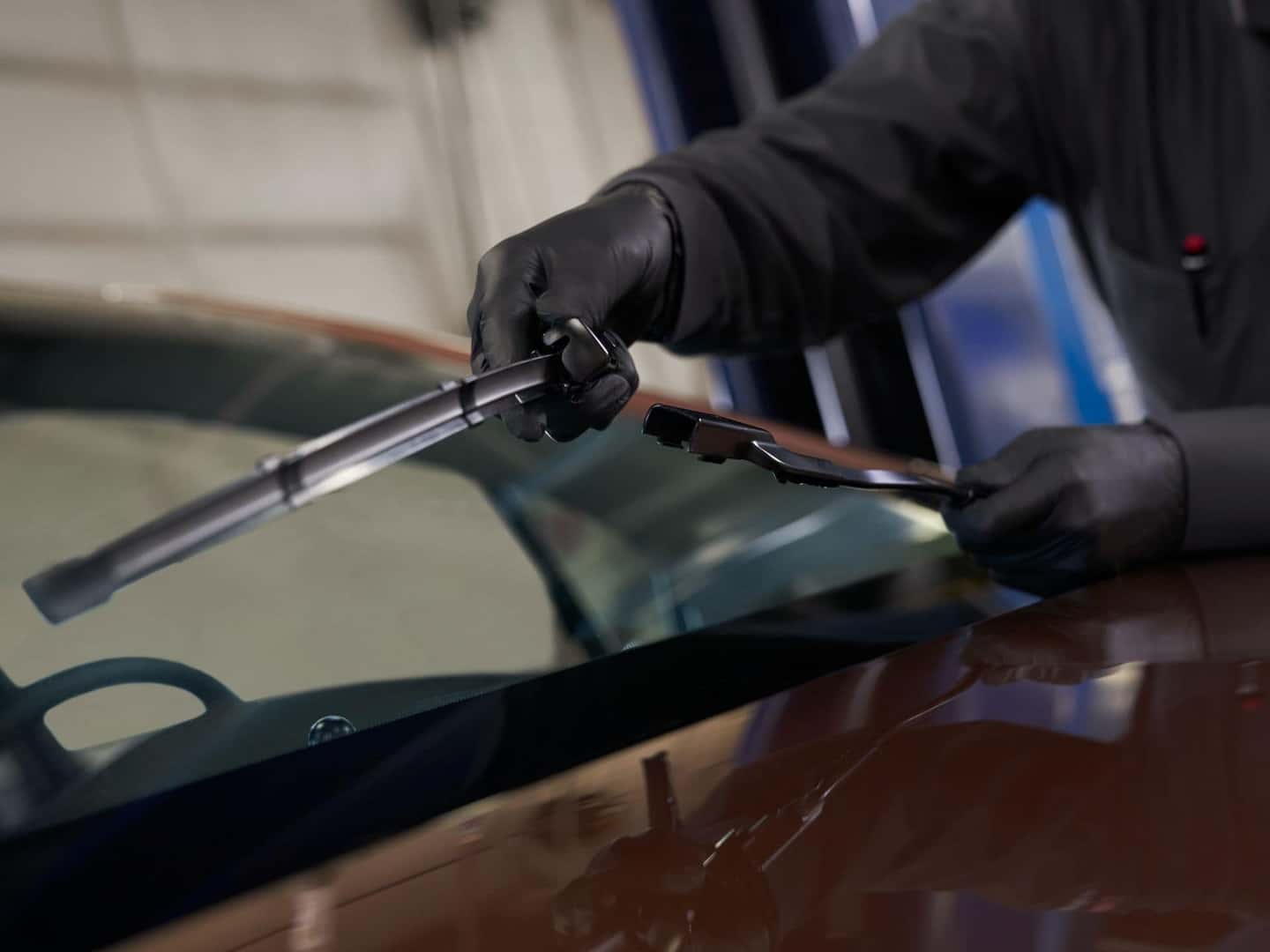 Wiper blades being replaced at Valley Quick Lube in Auburn