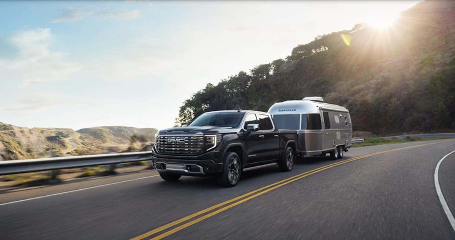 GMC Sierra 1500 Truck Towing Camper