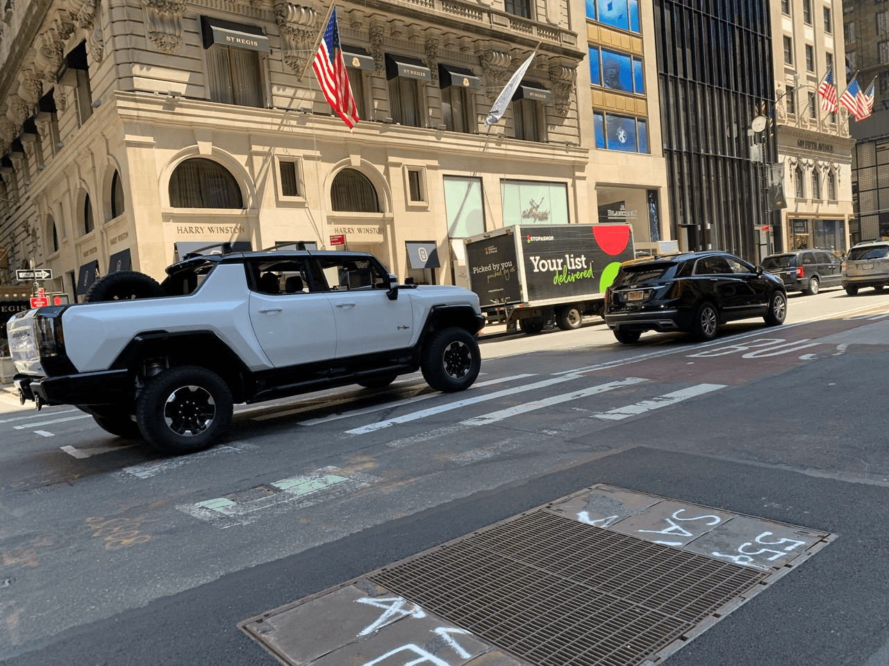 2026 Hummer EV Carbon Fiber Edition Pickup Driving