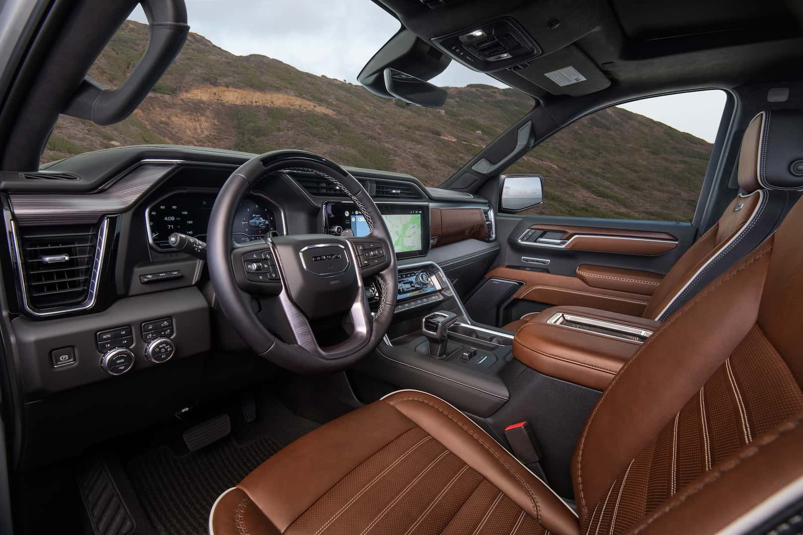 New GMC Sierra 1500 Interior Dash View