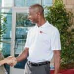 service-hand-shake-toyota